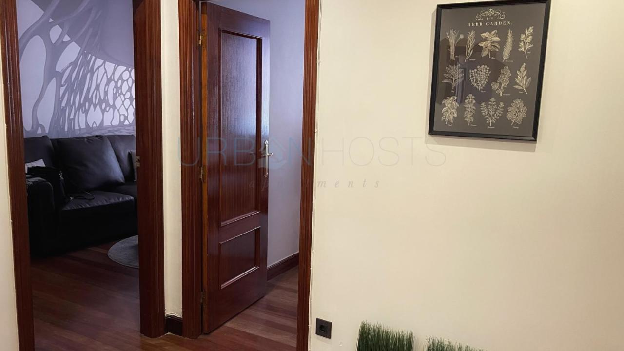 Vivienda Turistica Urbana En Santuchu, Comoda, Funcional Y Con Parking Bilbao Dış mekan fotoğraf