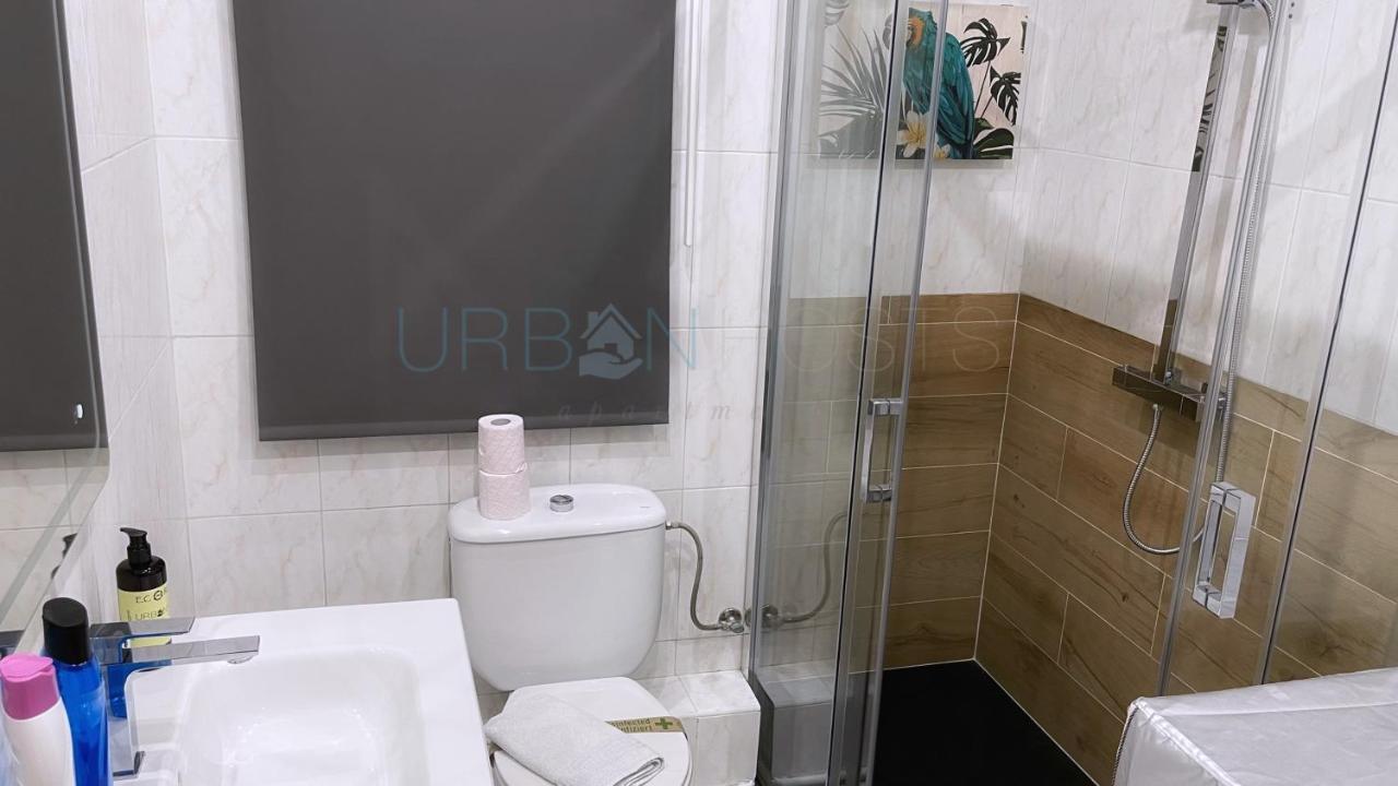 Vivienda Turistica Urbana En Santuchu, Comoda, Funcional Y Con Parking Bilbao Dış mekan fotoğraf